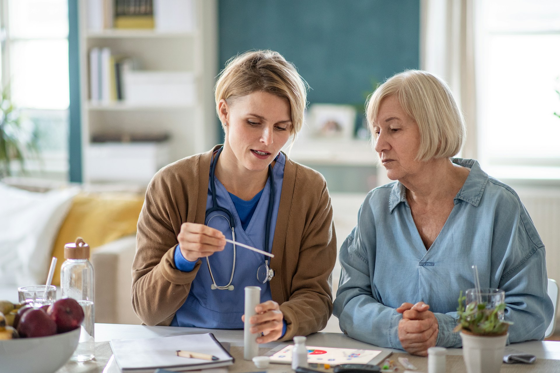 Auxiliaire familiale vs préposé aux bénéficiaires, les différences