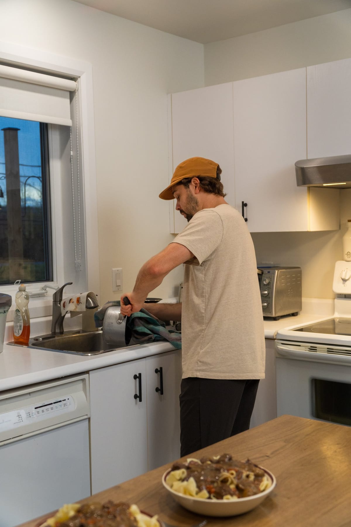 Professionnel de la sante offrant des soins a domicile